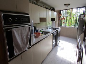 apartamento en venta en alamos. Cod V502