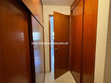 CASA EN VENTA EN TEQUISQUIAPAN EL PEDREGAL  LORENA