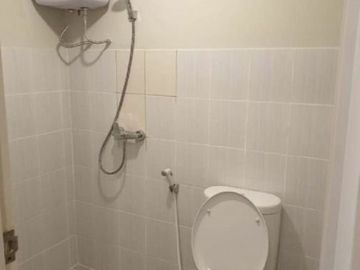 Apartemen Puncak Dharmahusada, Full Furnish