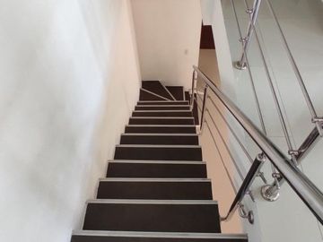 casa condominio en venta en los alpes. Cod V102064