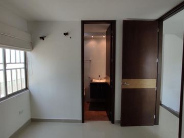 casa condominio en venta en los alpes. Cod V102064