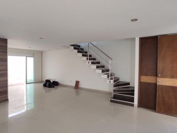 casa condominio en venta en los alpes. Cod V102064