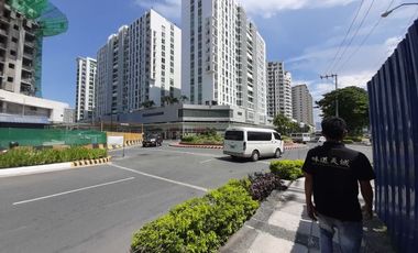 Executive 1 Bedroom in Bay Garden in Pasay Near Moa