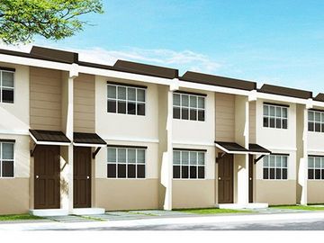Townhouse for sale in Filinvest Mabalacat Near Clark.