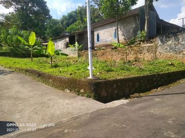 Tanah karangpandan 276m 175jt datar bagus dingin