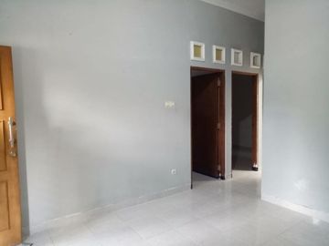 Rumah Jogja dijual dengan harga terjangkau 3 menit ke Pasar Kolombo