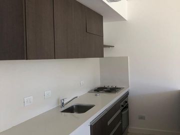 Excelente Depto En 1 Planta Con Jardín En Las Piedras