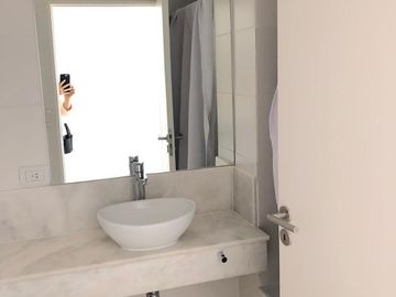 Excelente Depto En 1 Planta Con Jardín En Las Piedras