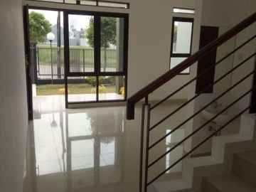 5 Bedroom House for sale