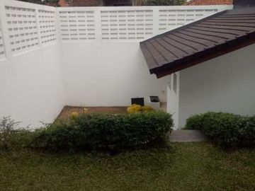 5 Bedroom House for sale