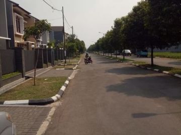 5 Bedroom House for sale