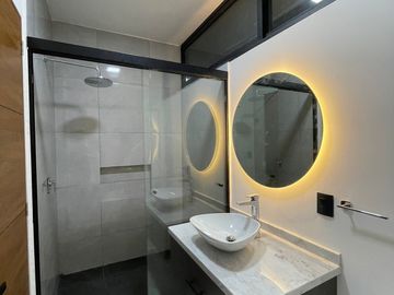 Hermosa Casa NUEVA con Alberca y 4 Rec. en Condominio con Seguridad 24/7 en Cuernavaca