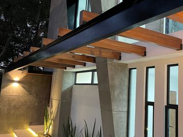 Hermosa Casa NUEVA con Alberca y 4 Rec. en Condominio con Seguridad 24/7 en Cuernavaca