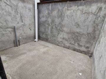 OPORTUNIDAD INVERSION 2 LOCALES COMERCIALES EN G URRUTIA/