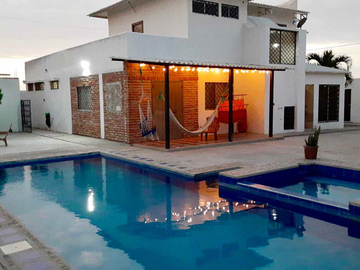Vendo Casa en Punta Blanca: Se Vende Hermosa Casa con Piscina en Punta Blanca Amoblada.