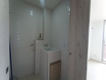 apartamento en venta en ricaurte. Cod V51851