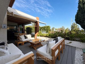 Casa en venta de 5 dorm. Condominio San Carlos de Apoquindo