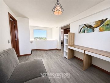 Casa en venta de 5 dorm. Condominio San Carlos de Apoquindo