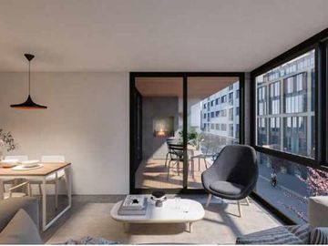 Apartamento tipo Penthouse de dos dormitorios al frente con una muy  amplia terraza  con parrillero propio , Cordón, Montevideo