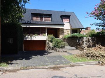 Chalet en venta en Hurlingham