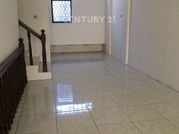 Ruko Di Komplek Perkantoran Jl Suprapto Jakarta Pusat