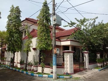 8 Bedroom House for sale