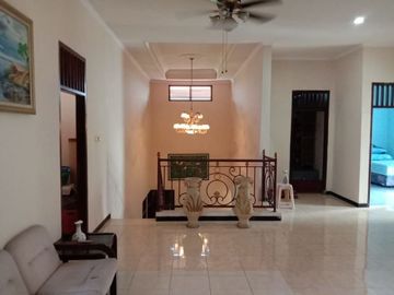 8 Bedroom House for sale