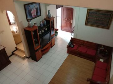 8 Bedroom House for sale