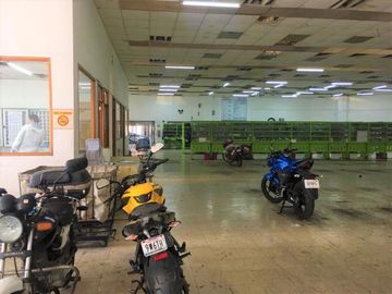LOCAL COMERCIAL Y BODEGA EN REAL DE ATIZAPÁN DE ZARAGOZA