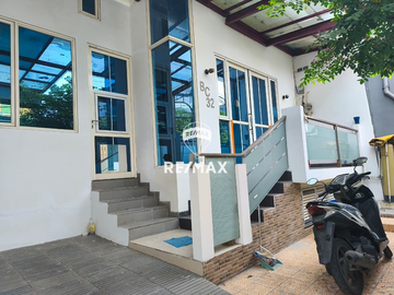 DIJUAL DAN DISEWA RUMAH 3 LANTAI DALAM KOMPLEK DI DURI KEPA JAKARTA BARAT