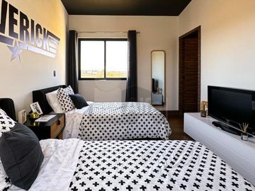Residencia con área jardinada de más de 120m² en Metepec
