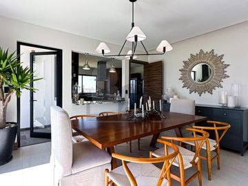 Residencia con área jardinada de más de 120m² en Metepec