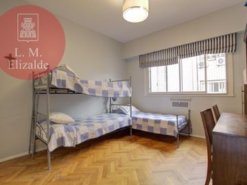Suipacha y Juncal - Excelente 5 ambientes c/coch en Venta - Retiro