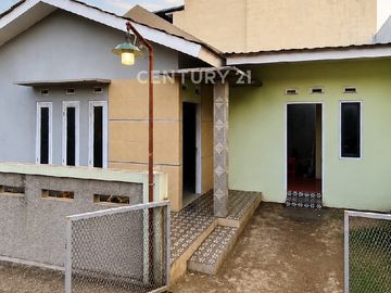 Rumah SHM Di Mustika Jaya Bekasi LT 108 – One Gate System