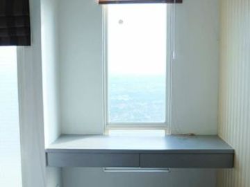 Apartemen Orchard atas Pakuwon Mall , Furnished Bagus