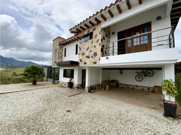 Casa Campestre Independiente Sector Canada (Carmen de Viboral)