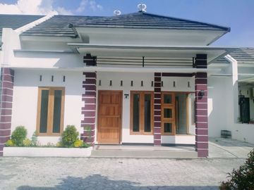 2 UNIT TERAKHIR...RUMAH 3KT SIAP HUNI DEKAT KAMPUS TERNAMA JOGJA