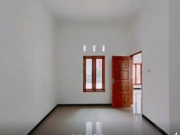2 UNIT TERAKHIR...RUMAH 3KT SIAP HUNI DEKAT KAMPUS TERNAMA JOGJA