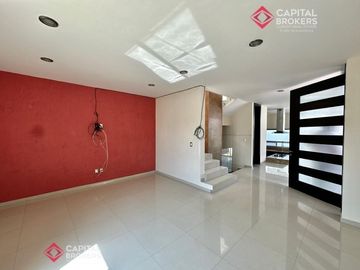 Casa  en Venta Zona Bugambilias en Coto Coruña Sur