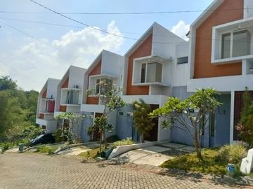 2 Bedroom House for sale
