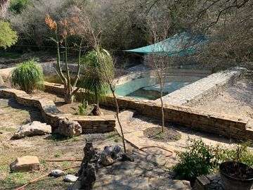 HERMOSA QUINTA EN MONTEMORELOS, A UN LADO BIOPARQUE ESTRELLA.