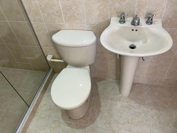 apartaestudio en arriendo en bellavista. Cod A104074
