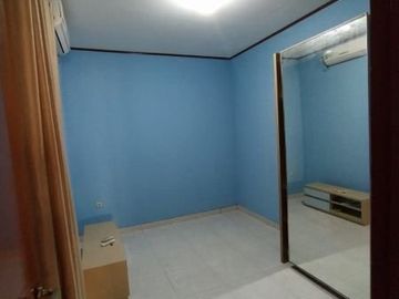 Disewakan Murah Rumah Cluster di Gandul Cinere Semi Furnished
