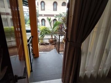 Disewakan Murah Rumah Cluster di Gandul Cinere Semi Furnished