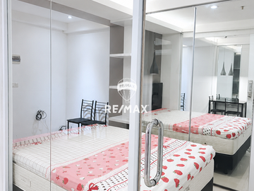Disewakan 2BR Oak Tower B –  Gym, Pool, Jaklingko Dekat, Hadap Selatan, Pulo Gadung