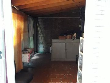 Casa - Claypole