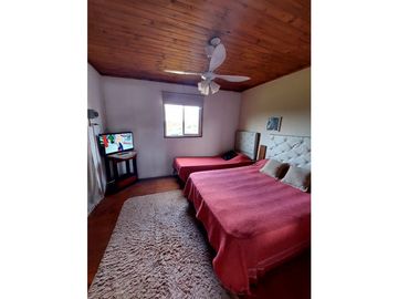 VENTA 2 CABAÑAS SOBRE LAS MONTAÑAS EN VILLA LA PAISANITA CORDOBA