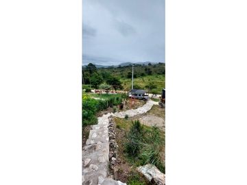 VENTA 2 CABAÑAS SOBRE LAS MONTAÑAS EN VILLA LA PAISANITA CORDOBA
