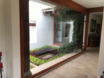 VENDO CASA DE LUJO EN PIFO 3103 M2 TERRENO JARDINES 463 CONSTRUCCION
