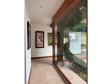 VENDO CASA DE LUJO EN PIFO 3103 M2 TERRENO JARDINES 463 CONSTRUCCION